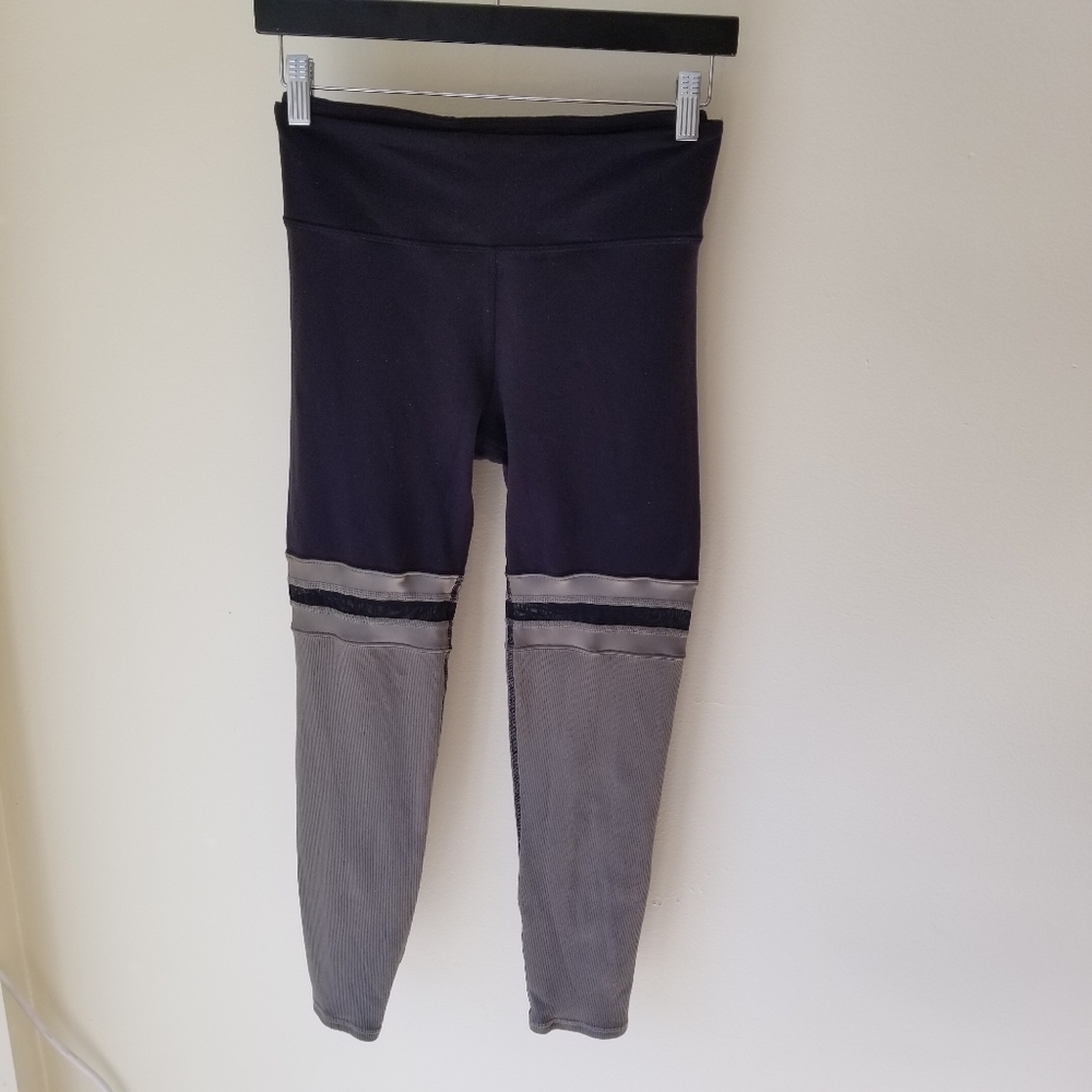 ALO Yoga pants